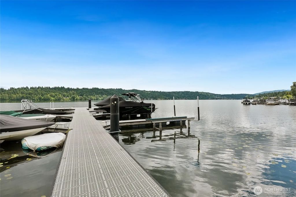 4050 W Lake Sammamish Pkwy Ne 103, Redmond