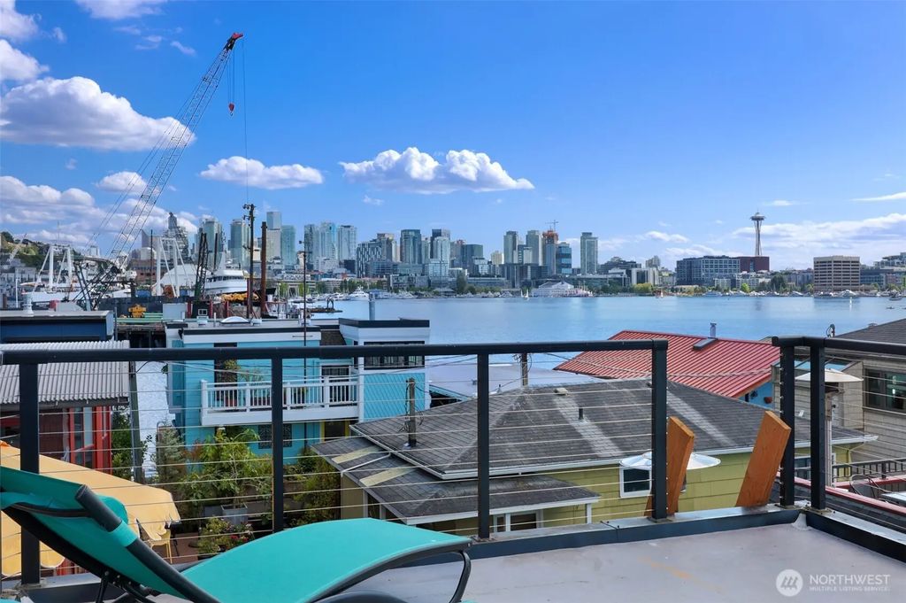 2019 Fairview Avenue E B, Seattle