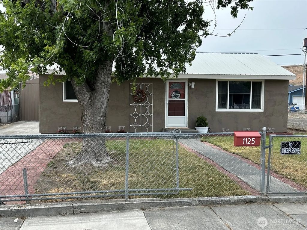 1125 Se Cottage Street, Ephrata