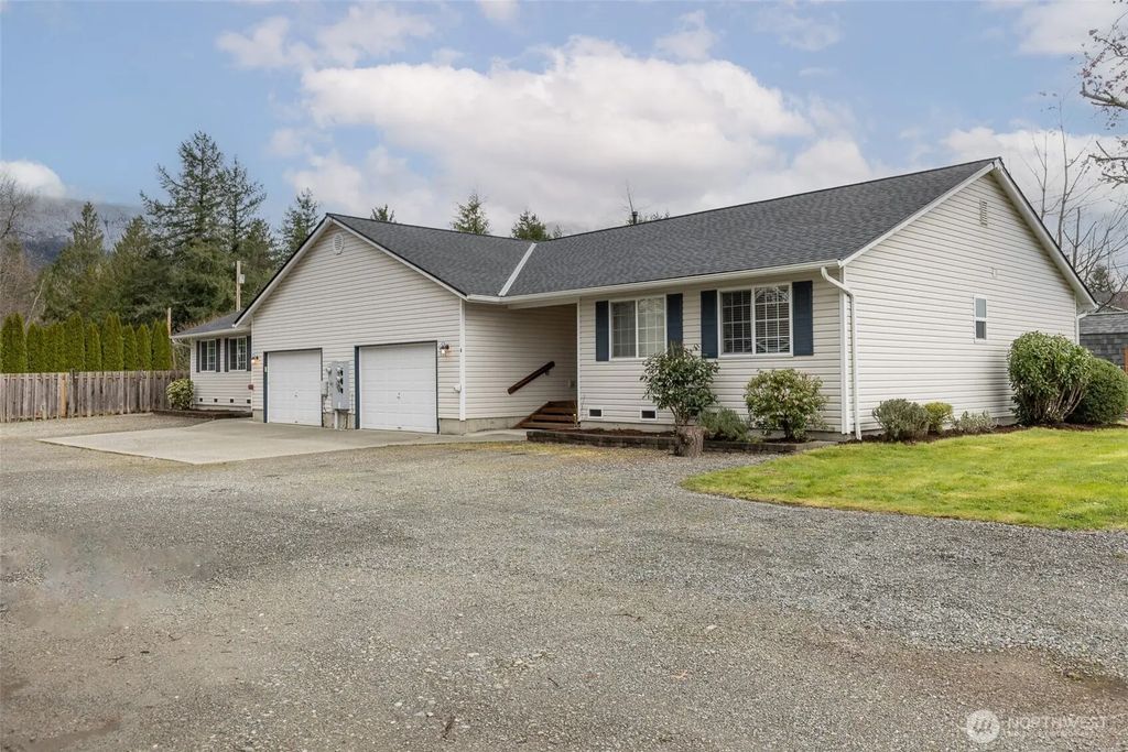 105 May Creek Road A, Gold Bar