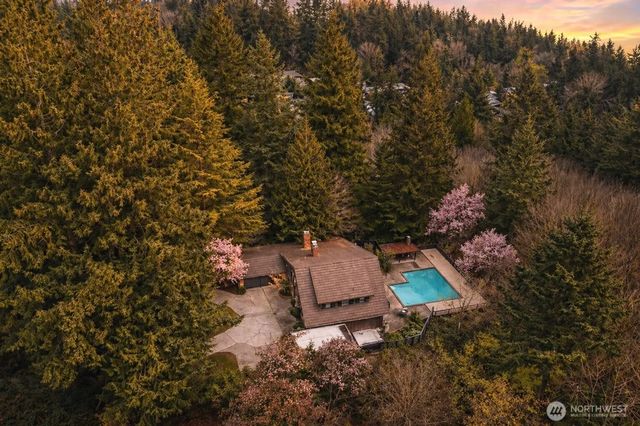 16521 Ne 1st Place, Bellevue