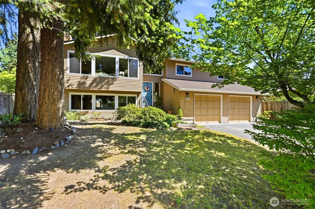 11714 Se 93rd Street, Newcastle