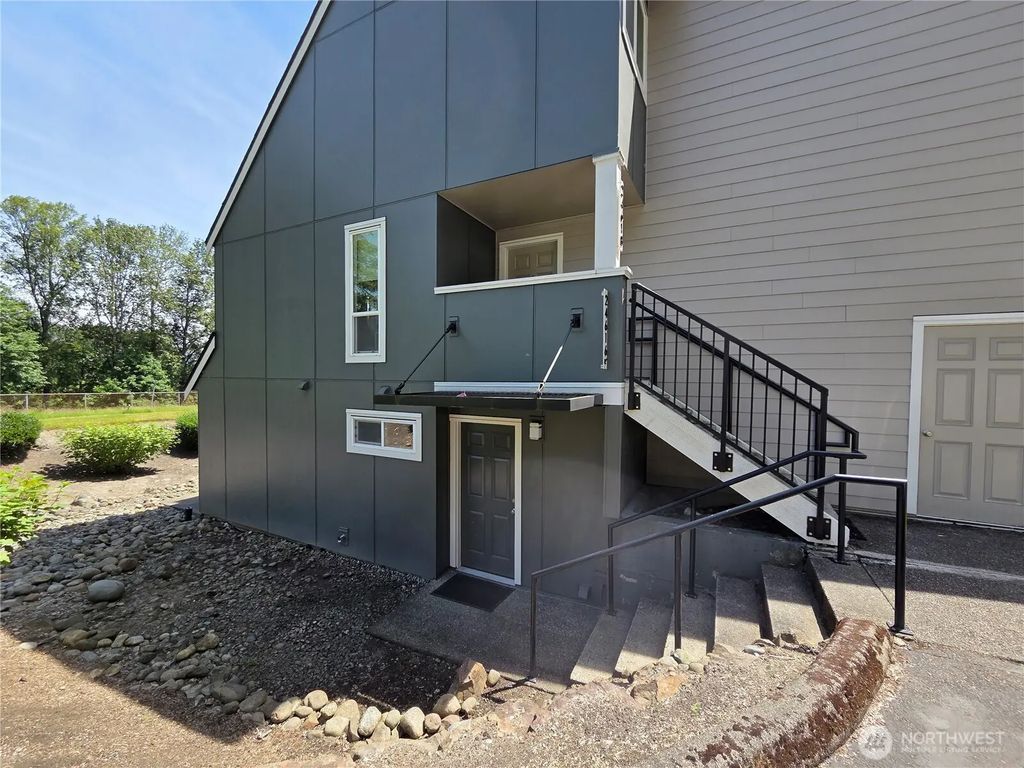 24616 45th Place S, Kent