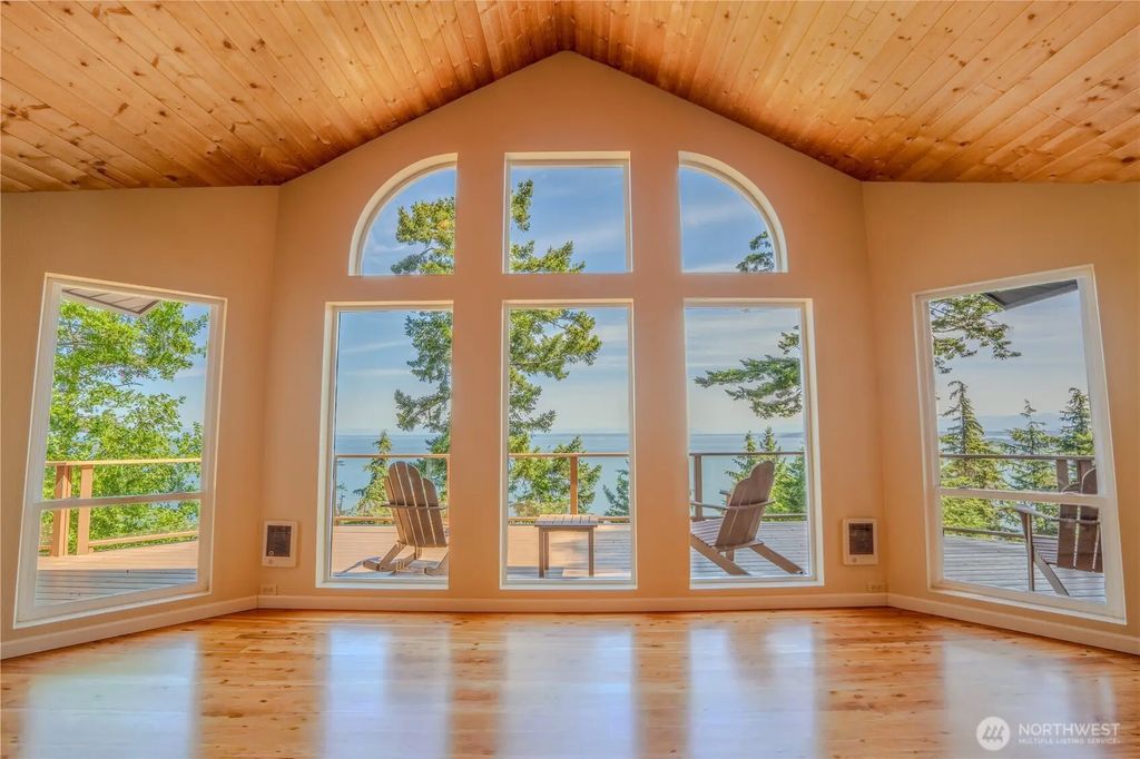 105 Windfall Lane, Orcas Island