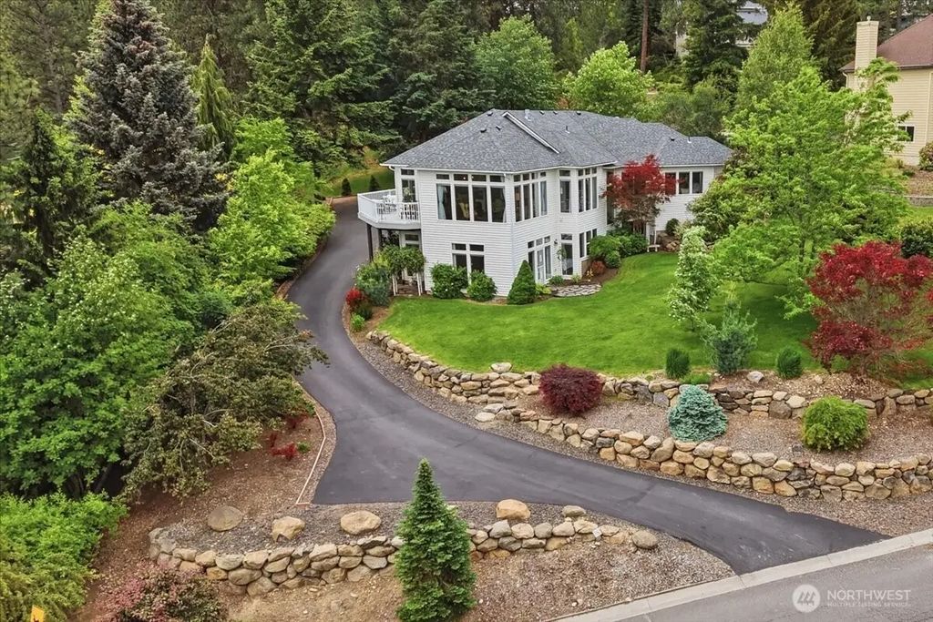 4913 S Bella Vista Drive, Veradale
