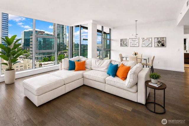 188 Bellevue Way Ne 1502, Bellevue
