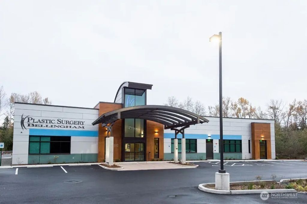 2500 Squalicum Parkway 102, Bellingham
