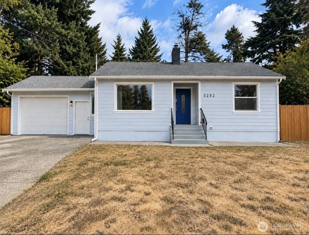 3252 Herren Avenue, Bremerton