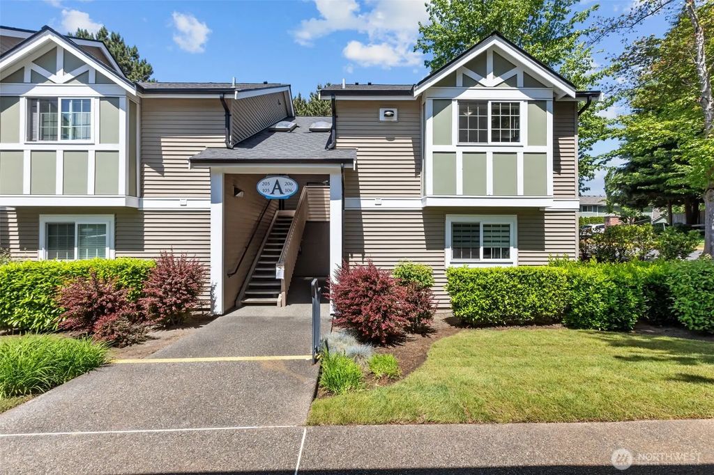 26005 106th Place Se 206, Kent