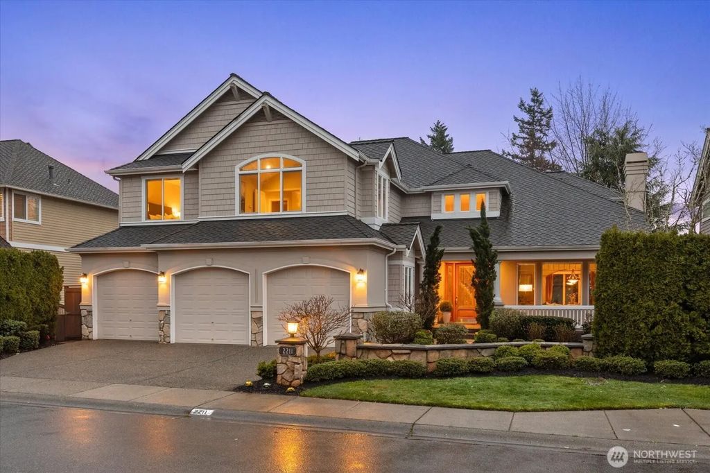2211 204th Place Ne, Sammamish