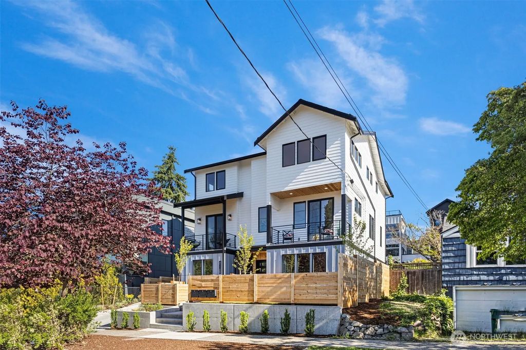 4116 Ne 60th Street, Seattle