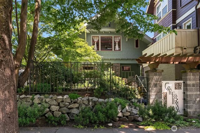 5430 California Avenue Sw 4a, Seattle