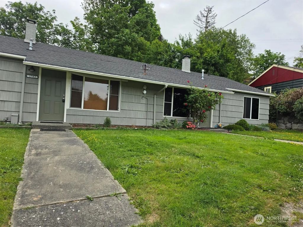 1740 Anderson, Bremerton