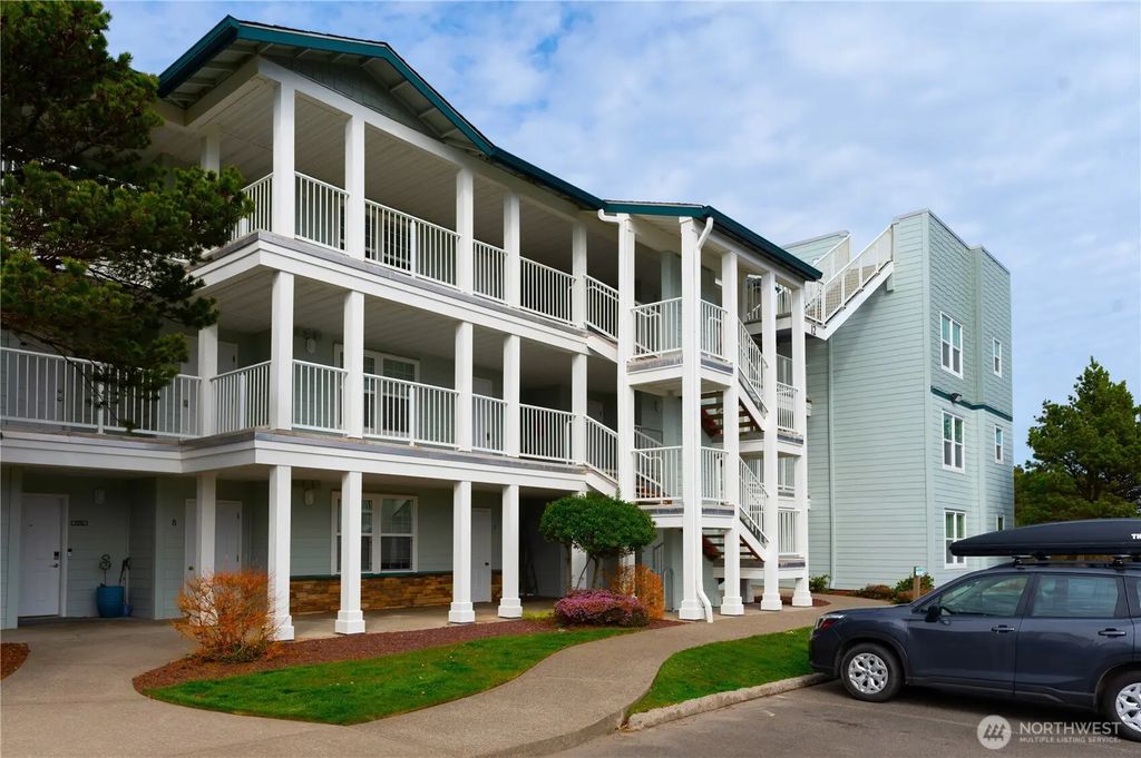 1600 W Ocean Avenue 1227, Westport