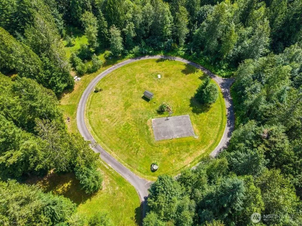 9521 Red Mountain Lane, Maple Falls