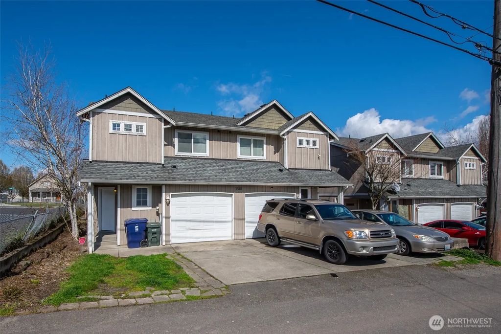 1608 1610 E 34th Street B, Tacoma