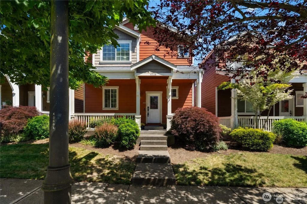 4538 Edgewater Boulevard Ne, Lacey