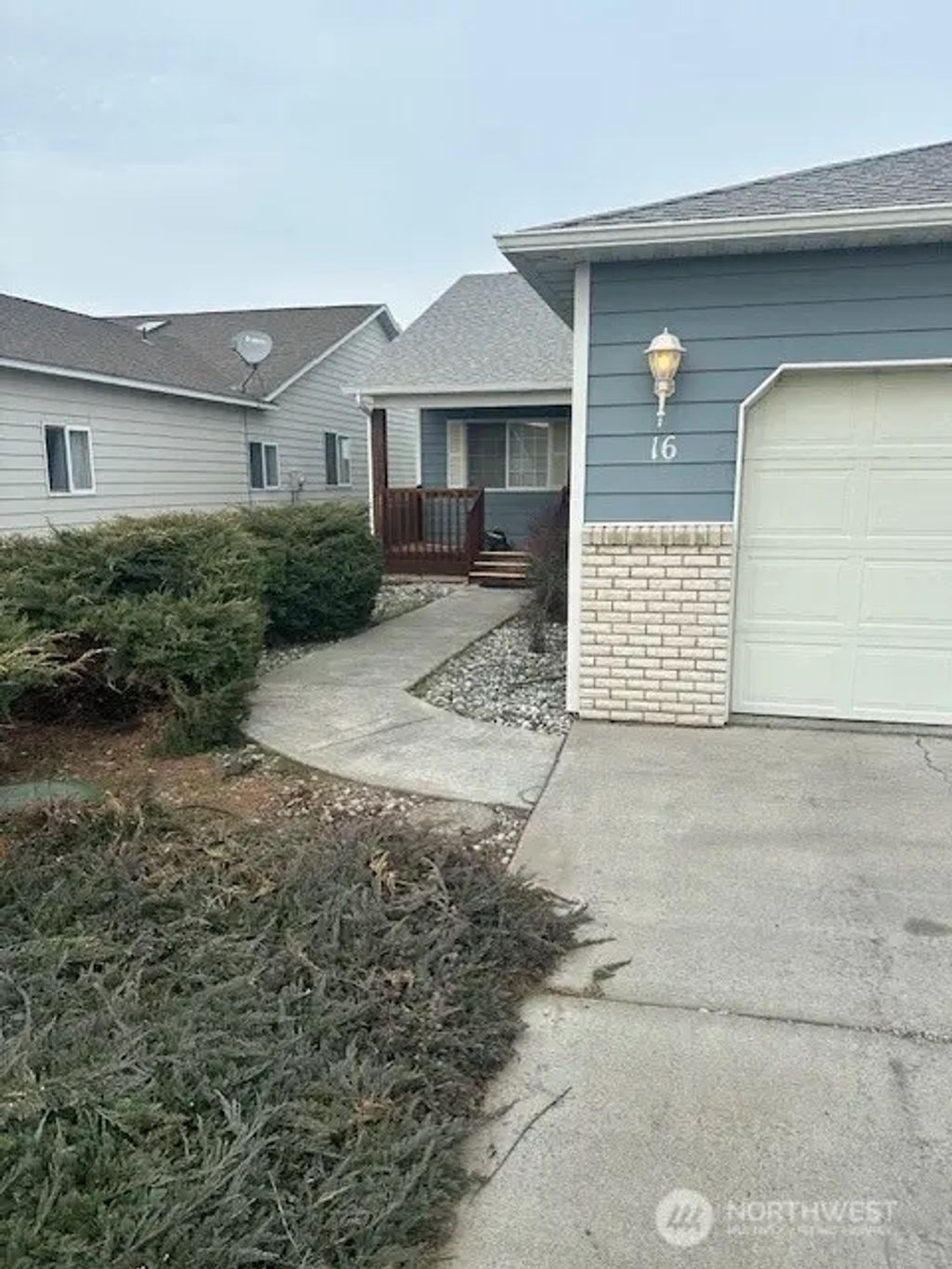 1300 W Marina Drive 16, Moses Lake