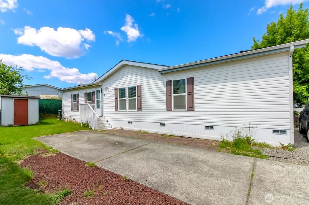 8216 19th Avenue E 10, Tacoma