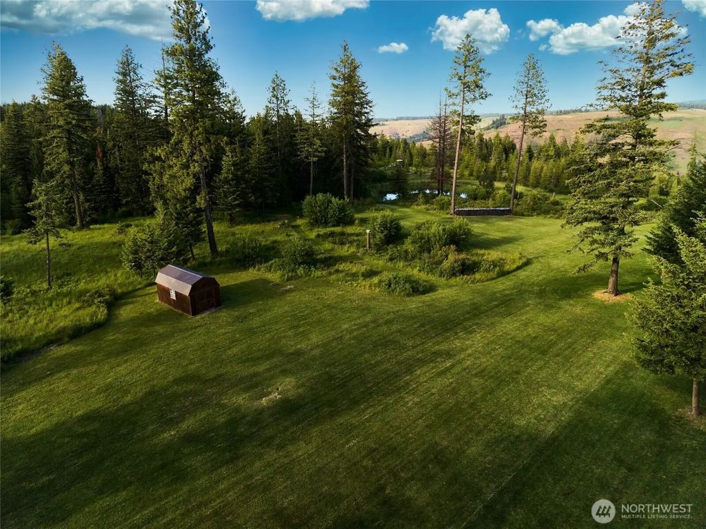 1335 Payne Hollow Road, Dayton