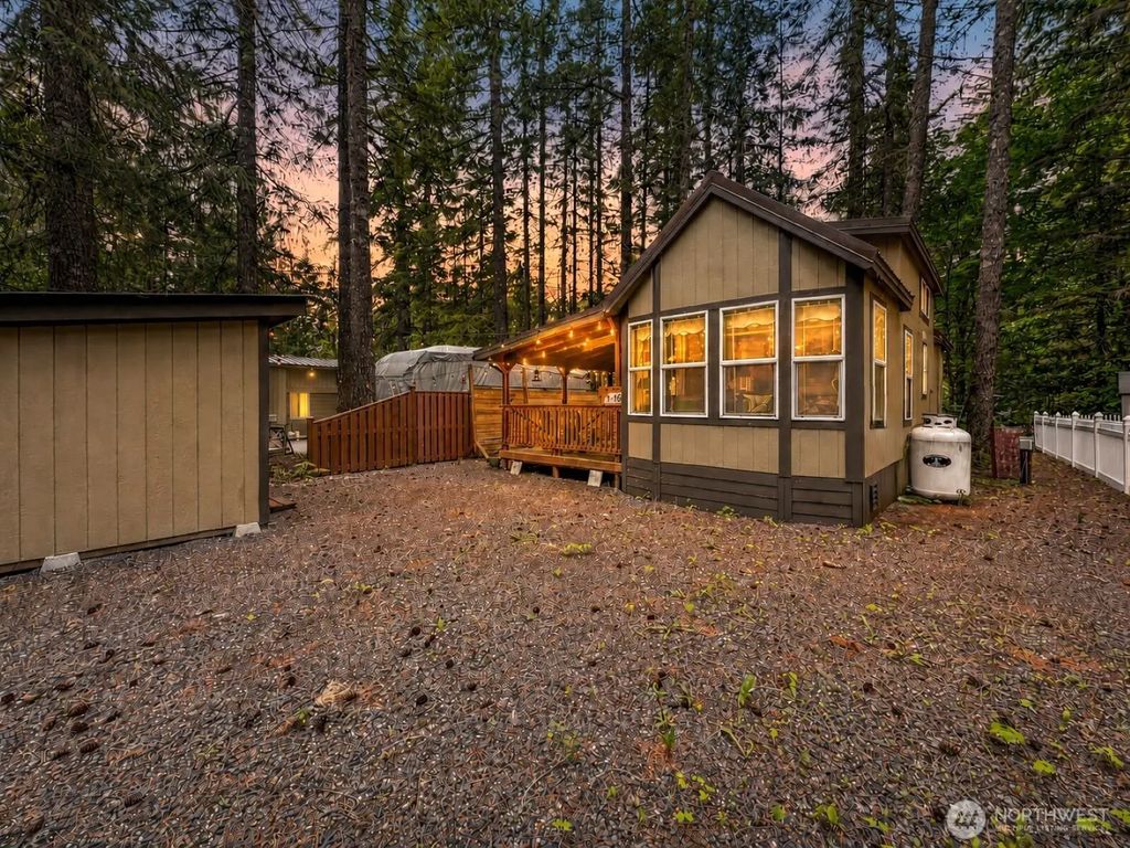 169 1 Fireside Lodge Circle, Deming
