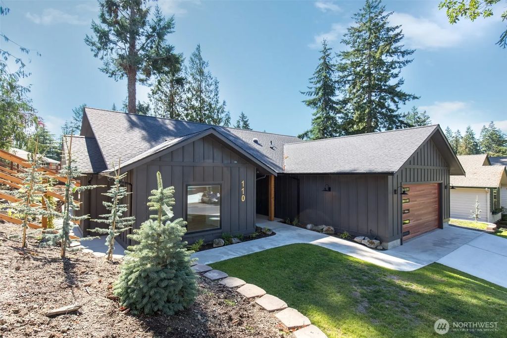 110 Hogans Vista, Sequim