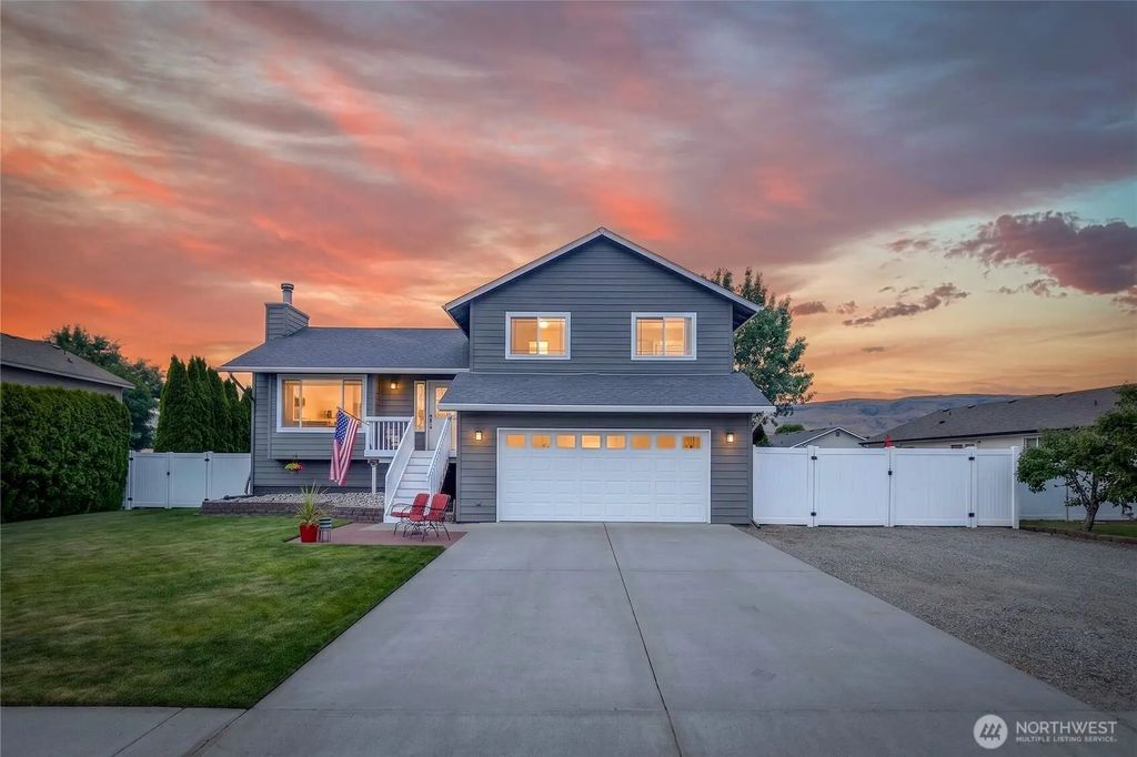 2386 Fancher Field Road, East Wenatchee
