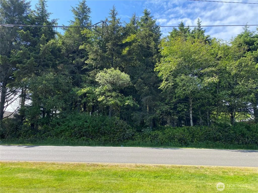 888 Ocean Shores Boulevard, Ocean Shores