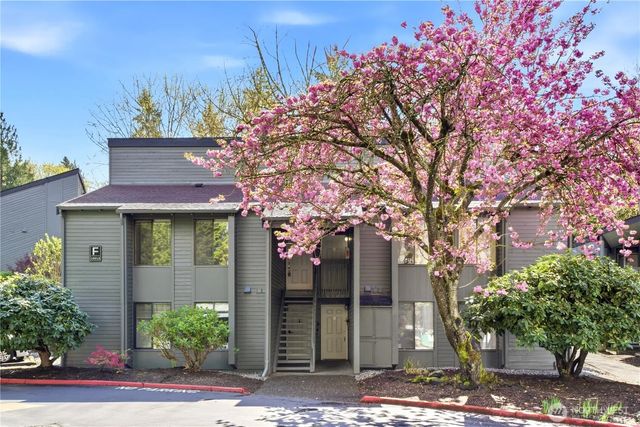 10013 Ne 123rd Street F-c, Kirkland