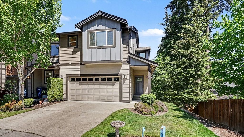 16533 2nd Park Se, Bothell