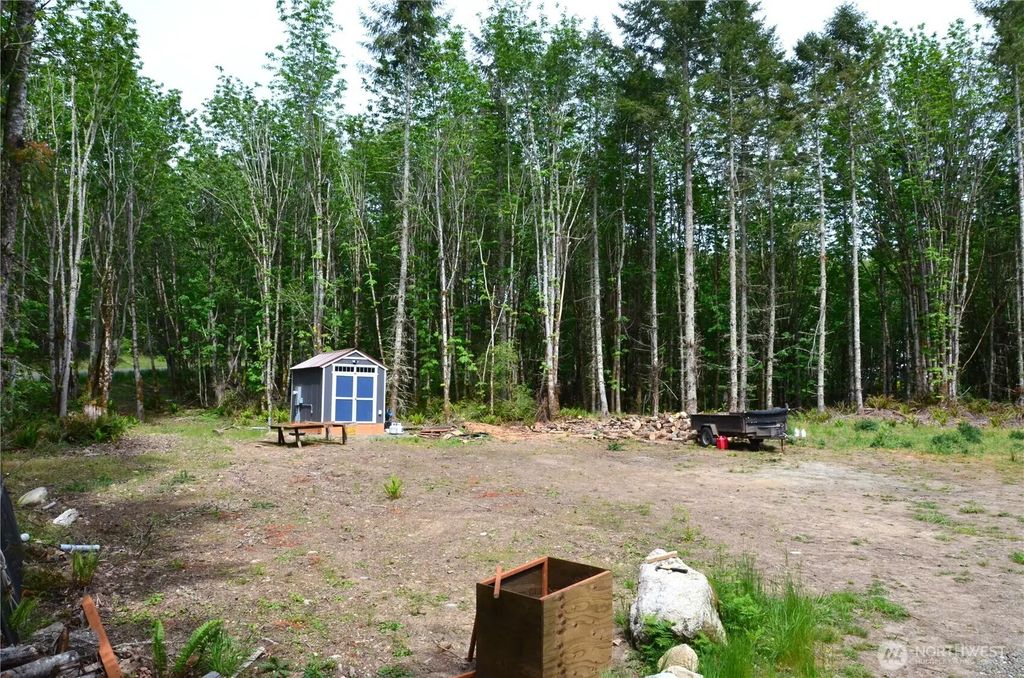 110 Country Ridge Road, Chimacum