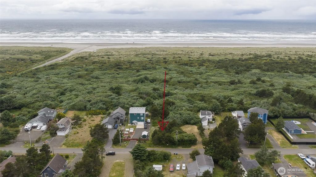 163 Sand Dune Avenue Nw, Ocean Shores