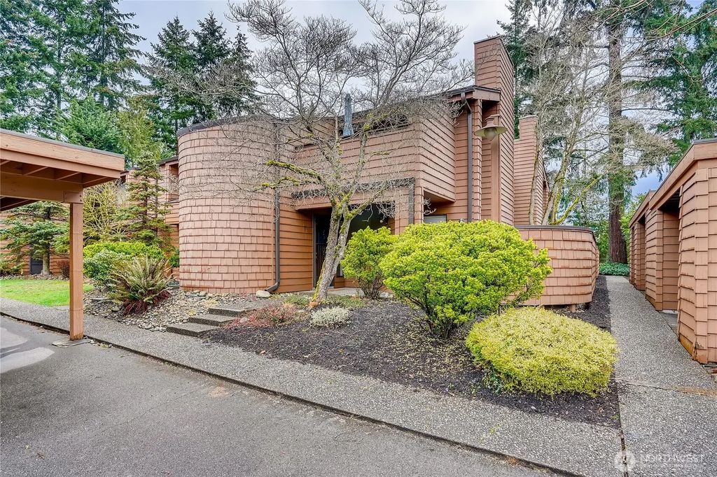 11506 Ne 128th Street 17, Kirkland