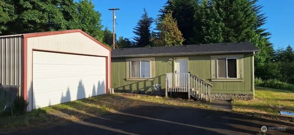 1009 Ne Soland Court, Winlock