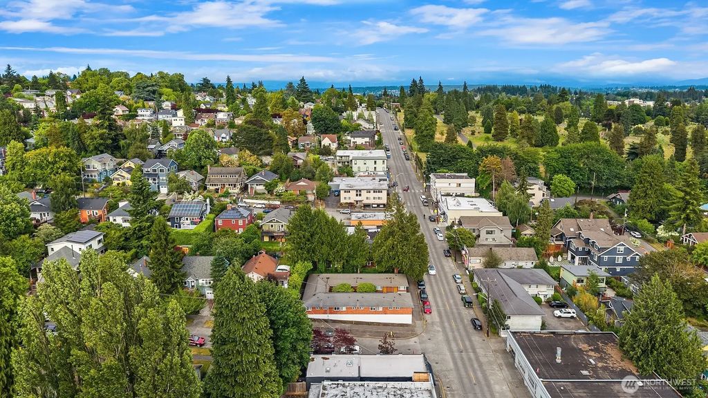 2800 Ne 55th Street, Seattle