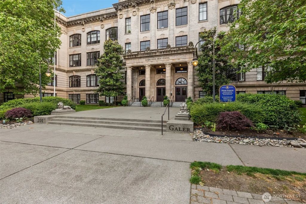 201 Galer Street 320, Seattle