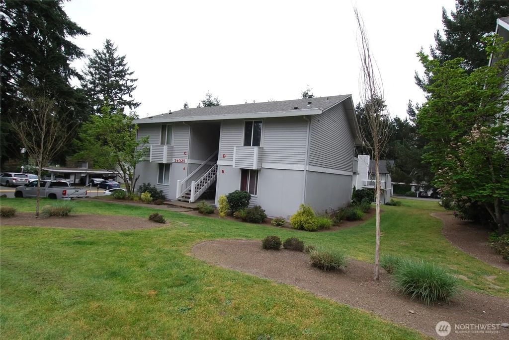 34025 1st Place S, Federal Way