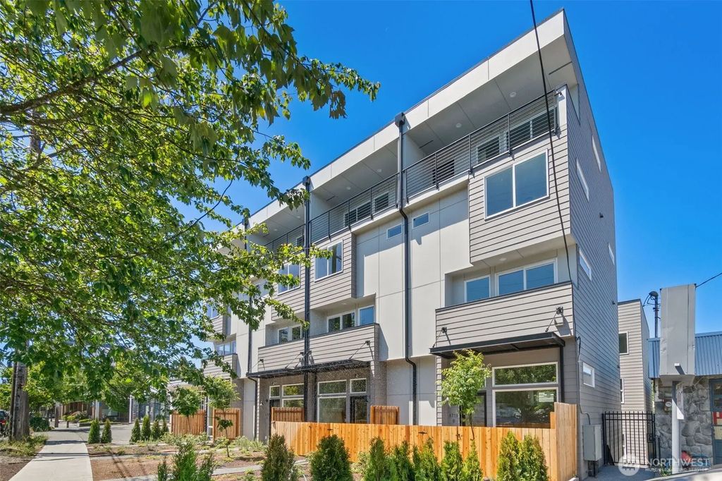 8709 15th Avenue Nw A, Seattle