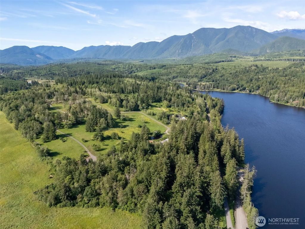 9999 Leland Valley Road, Quilcene