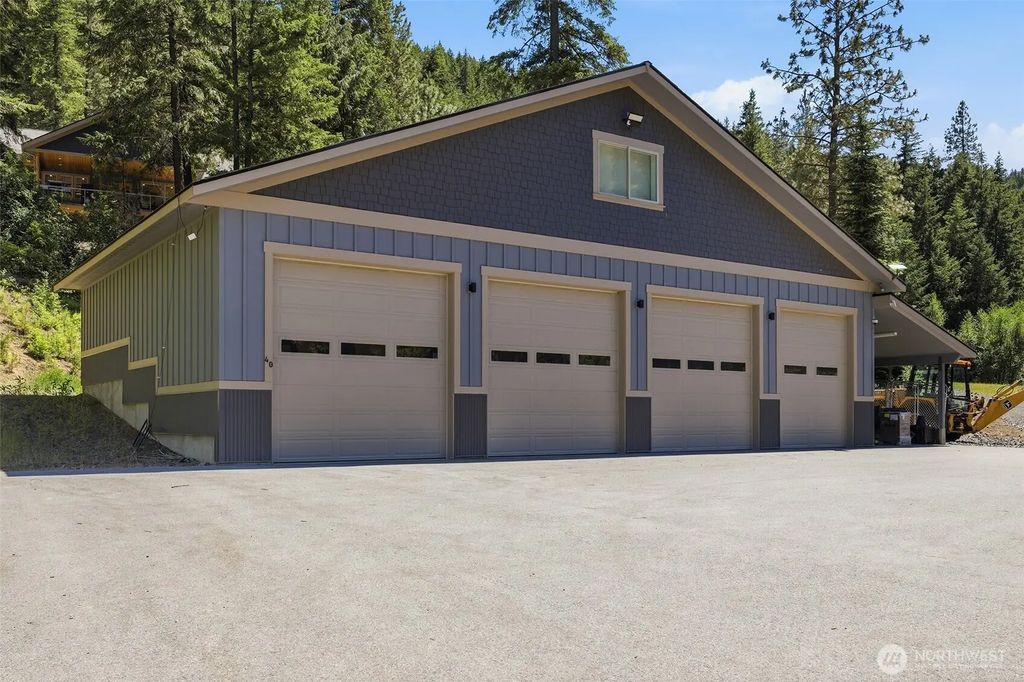 40 Broken O Lane, Leavenworth