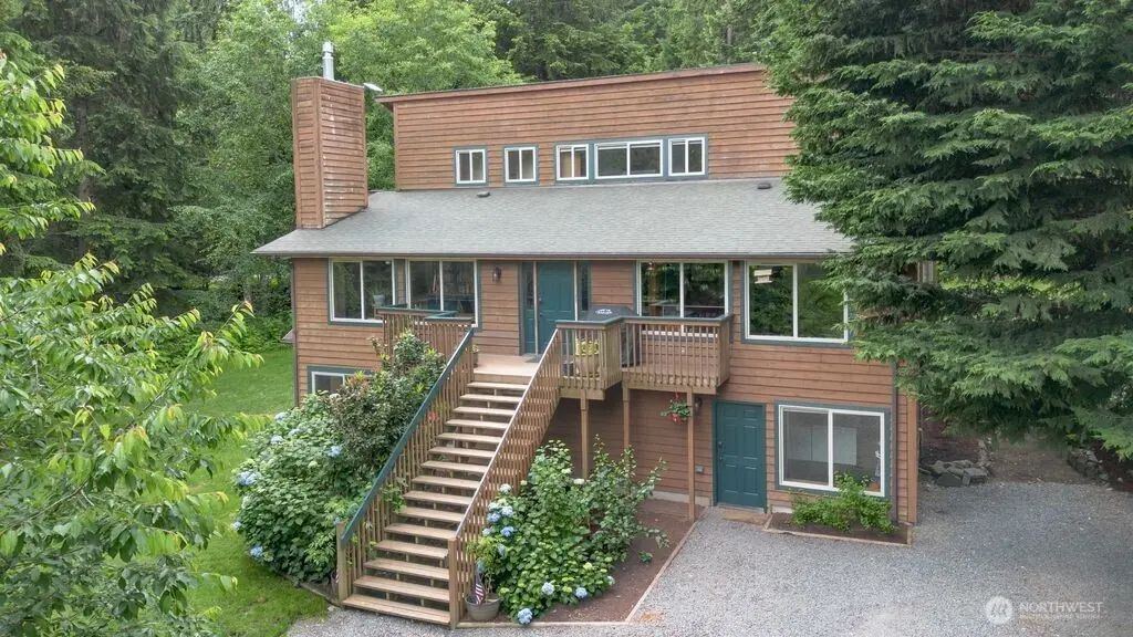 514 Bywater Way, Port Ludlow