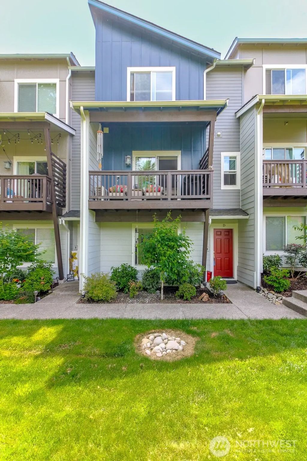 17531 110th Avenue E #d, Puyallup