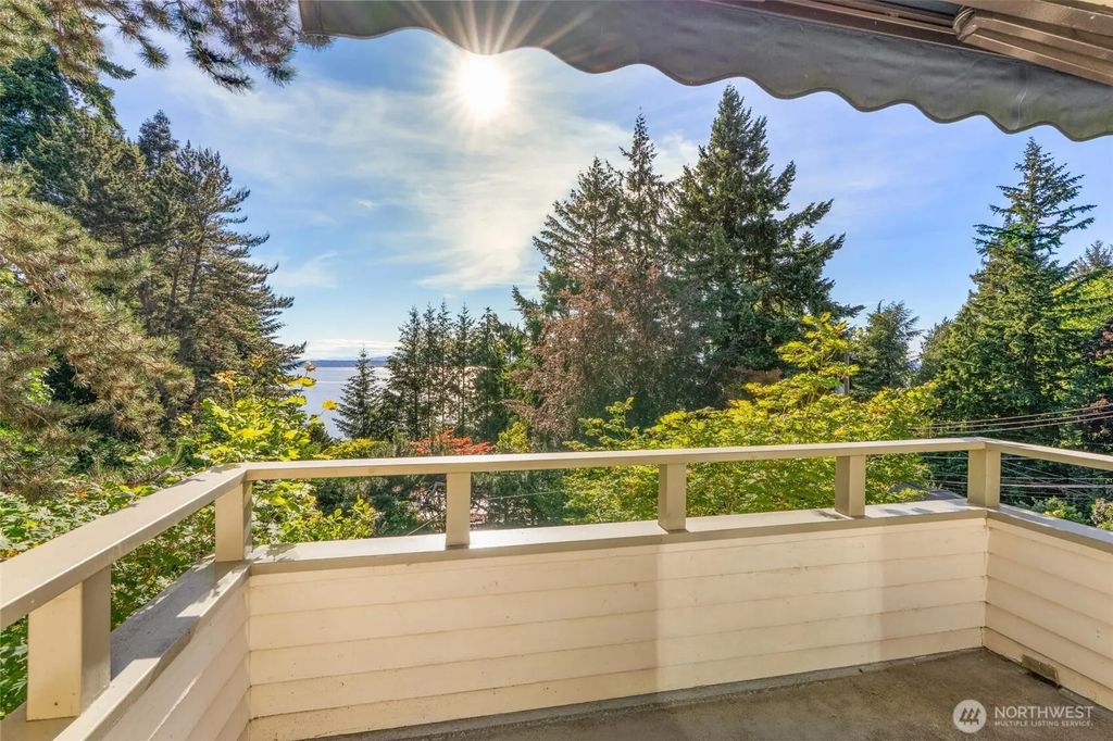 4014 57th Avenue Sw, Seattle