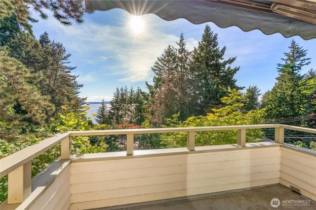 4014 57th Avenue Sw, Seattle