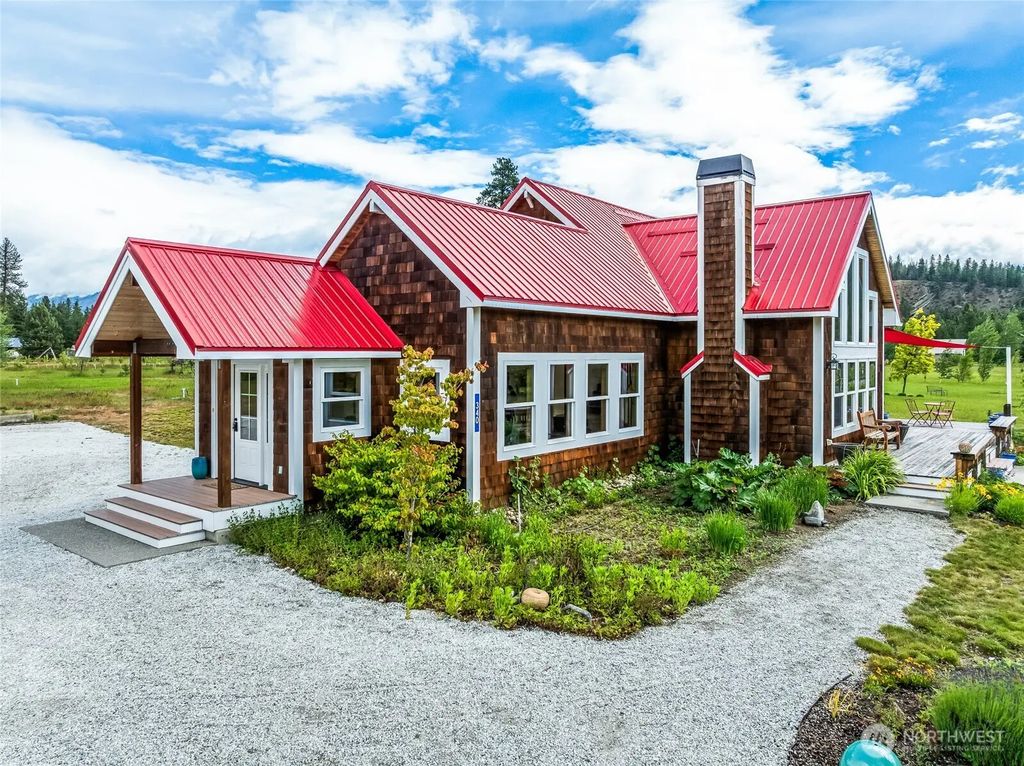 340 Leonard Lane, Leavenworth