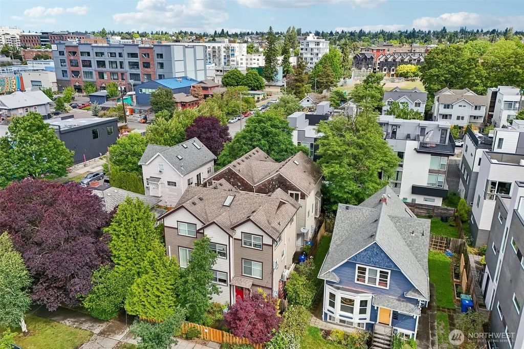 938 Nw 51st Street, Seattle