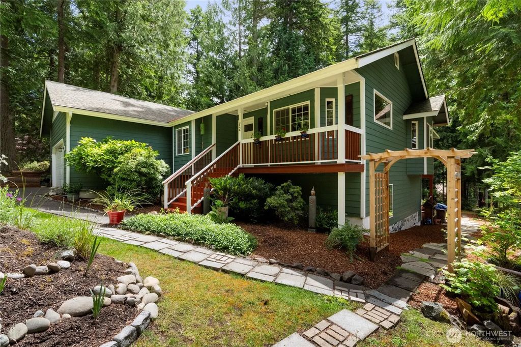 72 Sayward Lane, Port Ludlow