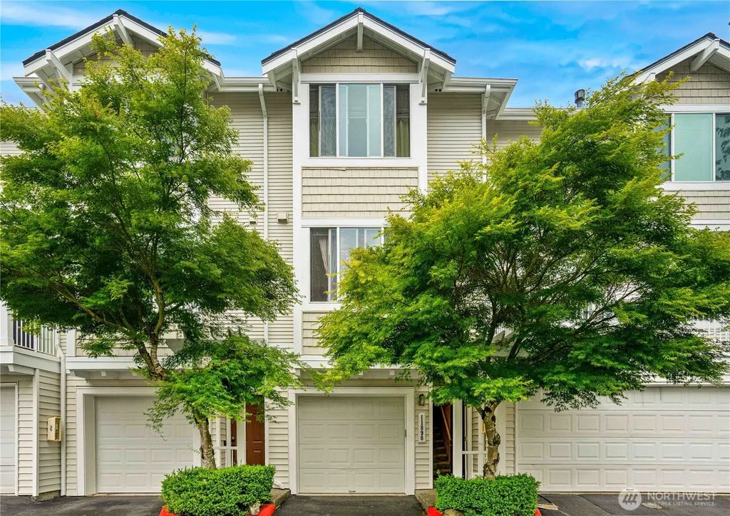 11890 Ne 163rd Place 22-3, Bothell