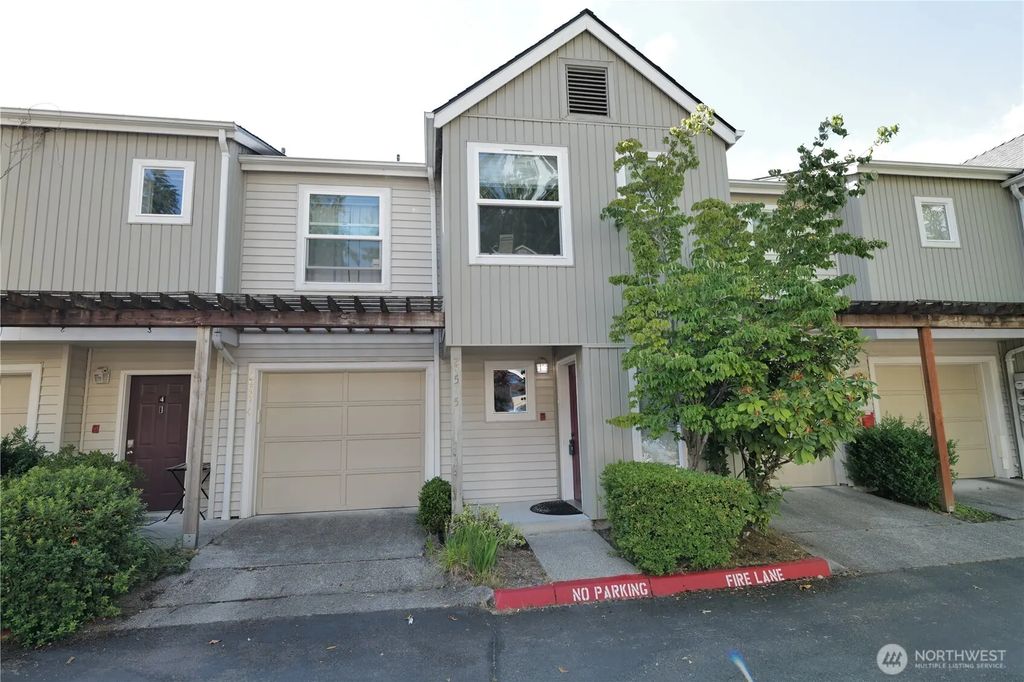 2957 142nd Place Se 5, Bellevue