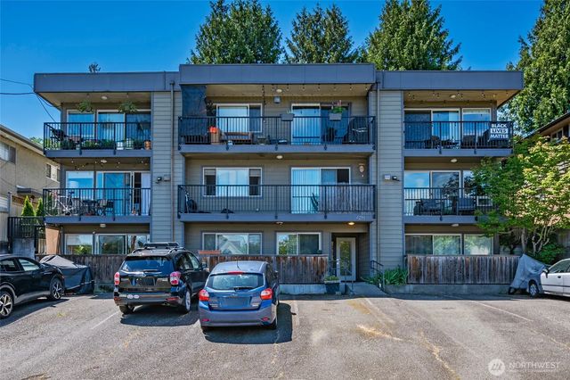 4219 Whitman Avenue N 4, Seattle